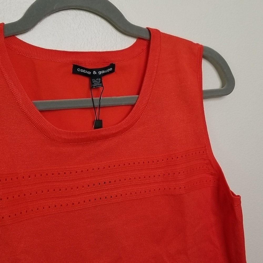 Cable & Gauge Orange Sleeveless Sweater Top XLarge NWT